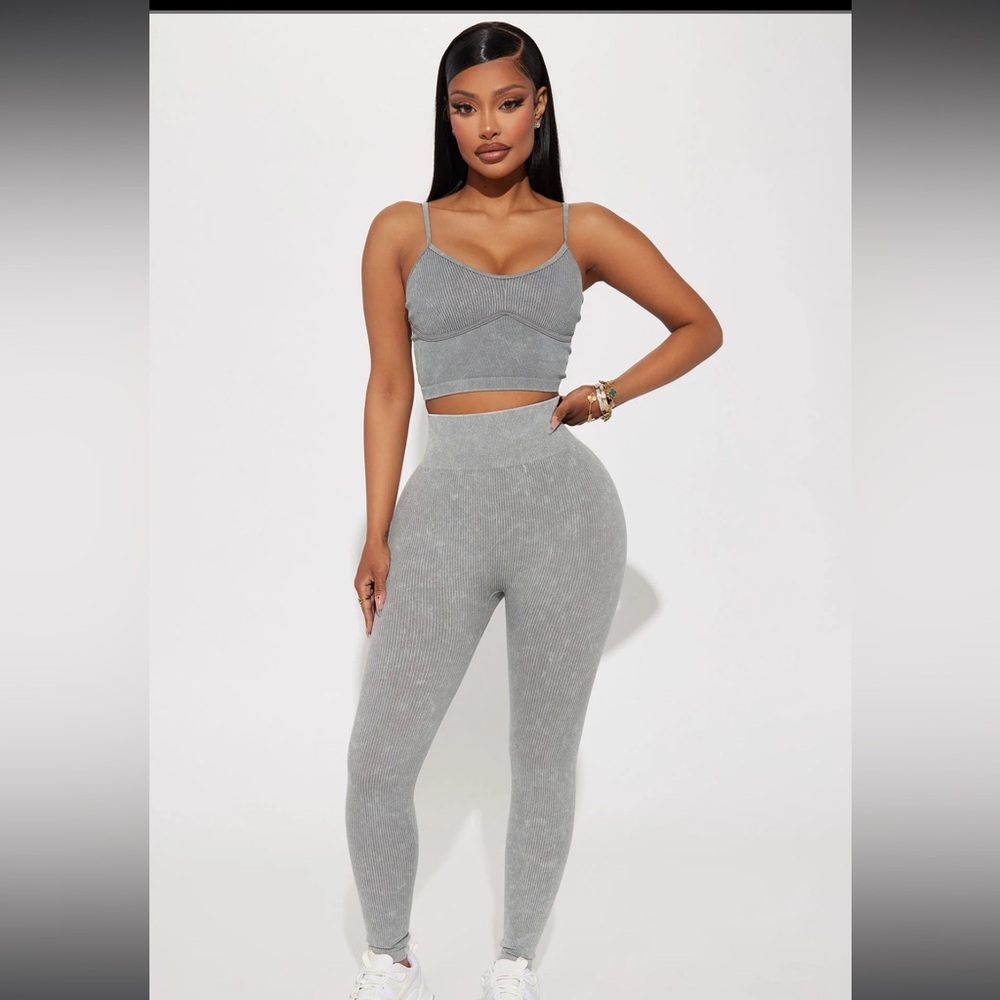 Fashion Nova Advantage Seamless Active Leggings